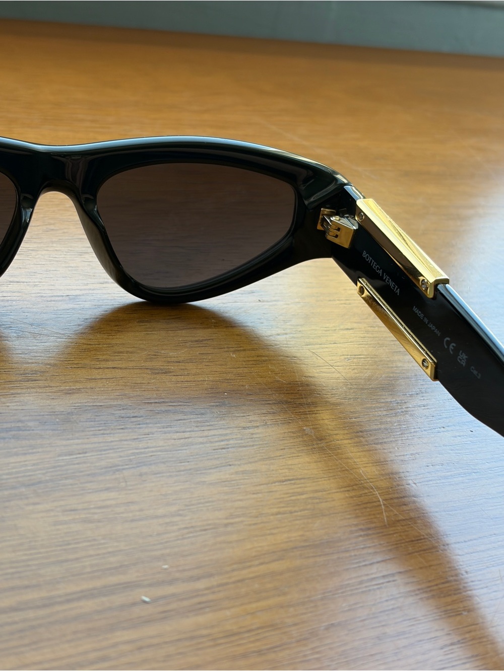Bottega Veneta Cat Eye Sunglasses - Picture 4 of 16